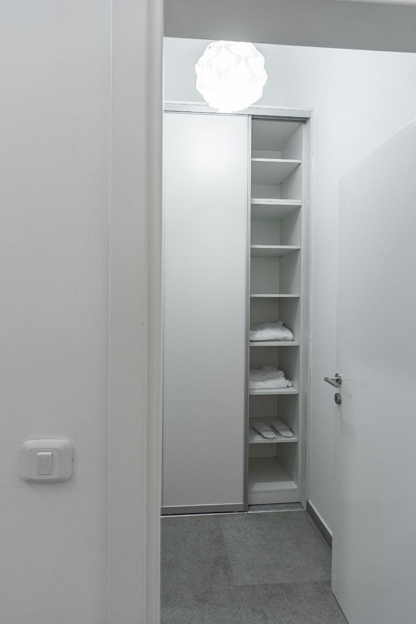 Vertmont Apartments สเวติ สเตฟาน ภายนอก รูปภาพ