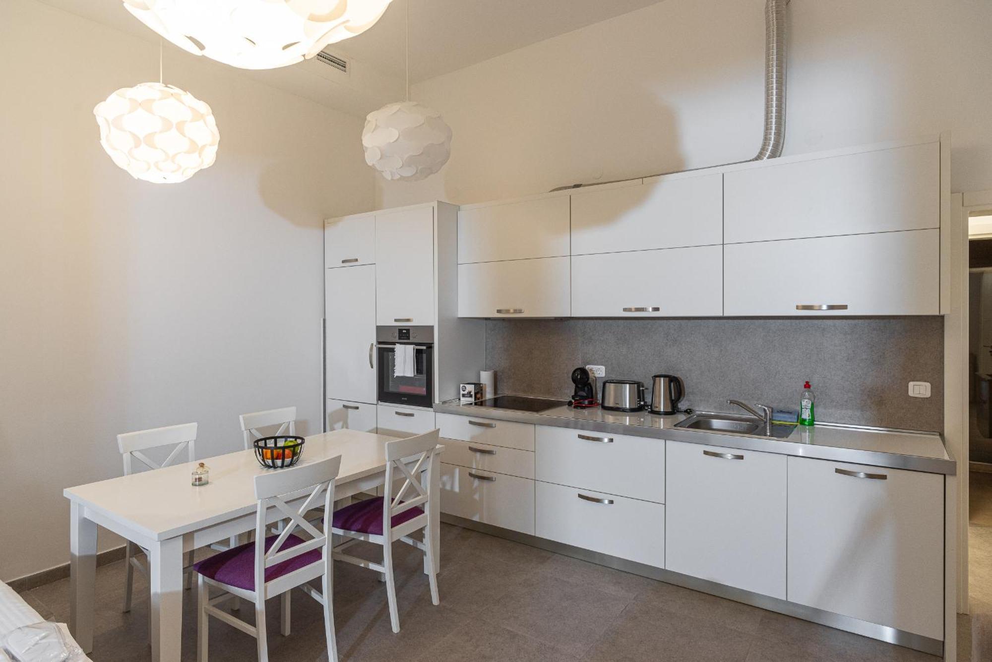 Vertmont Apartments สเวติ สเตฟาน ภายนอก รูปภาพ