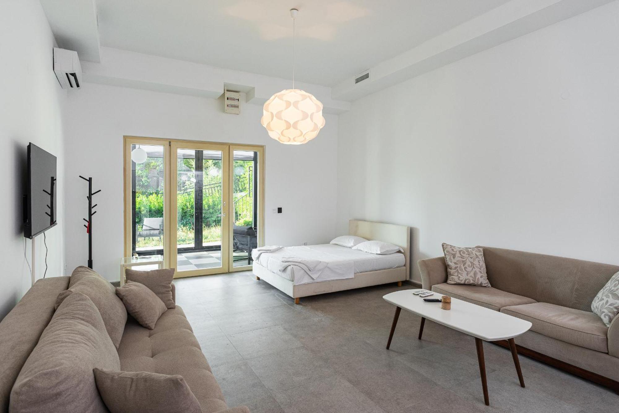 Vertmont Apartments สเวติ สเตฟาน ภายนอก รูปภาพ